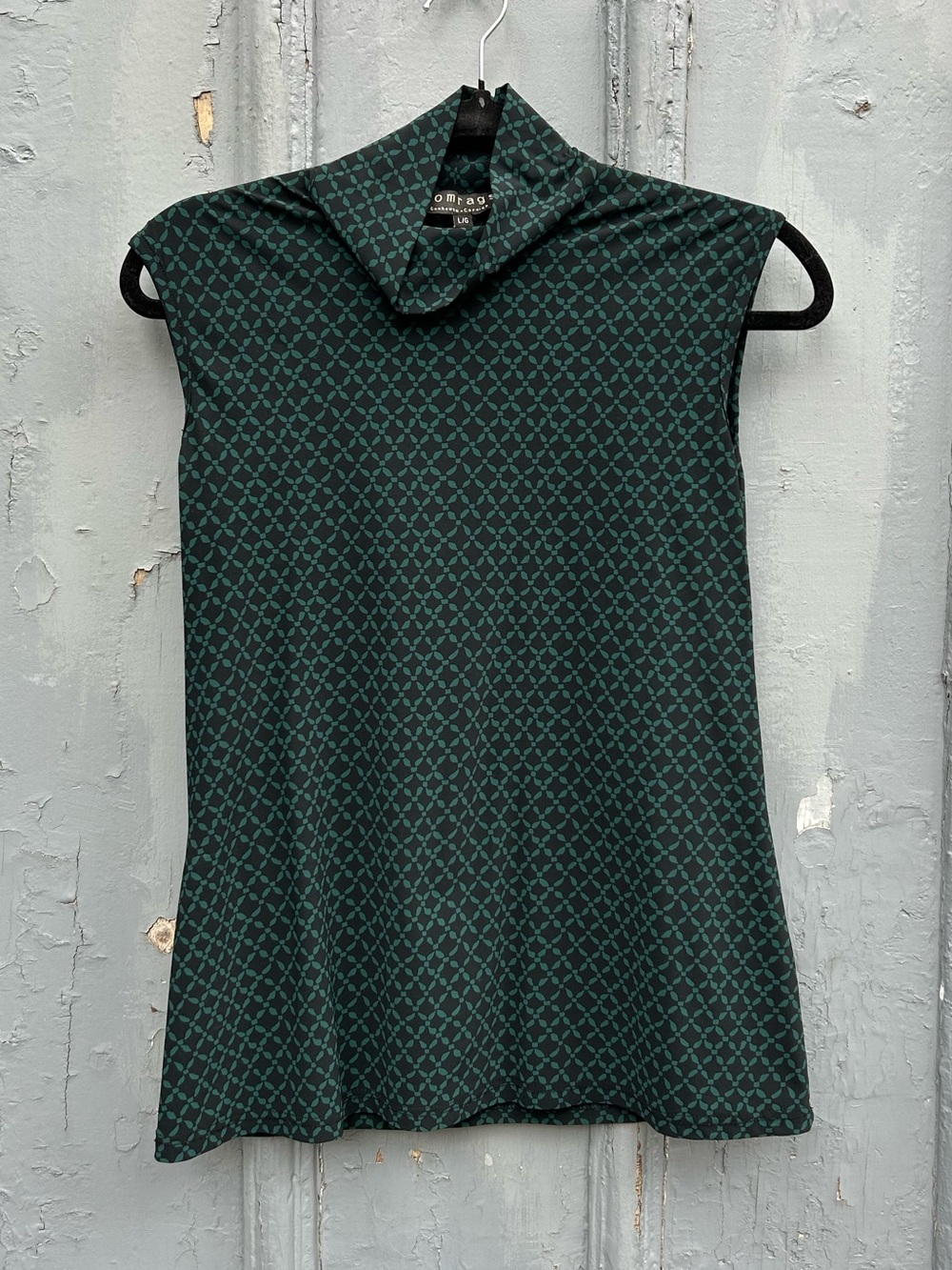 Comrags Geometric Sleeveless Turtleneck Blouse, Large